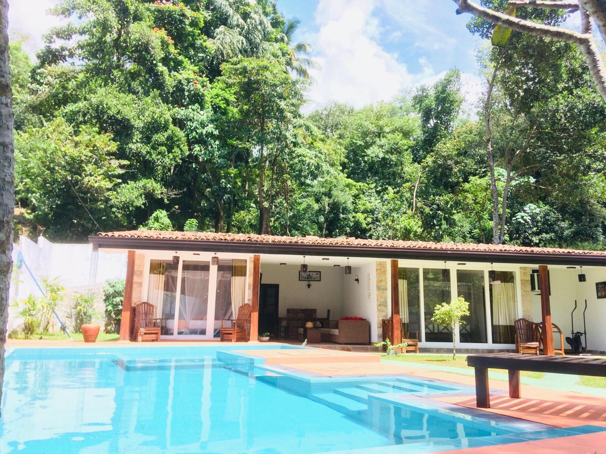 Villa Kandy Exterior photo